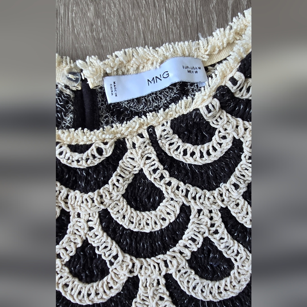 Mango MNG Crochet Lace Fringe Crop Top Black Cream Scallop Boho Festival M - Picture 12 of 14